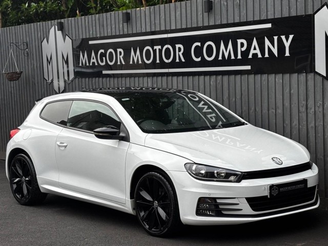 VOLKSWAGEN SCIROCCO 2.0 TDI BlueMotion Tech R-Line Black Edition DSG Euro 6 (s/s) 3dr