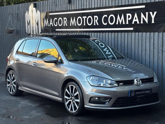 VOLKSWAGEN GOLF 2.0 TDI BlueMotion Tech R-Line Edition DSG Euro 6 (s/s) 5dr