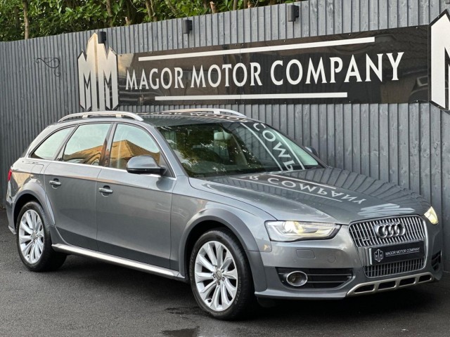 AUDI A4 ALLROAD 3.0 TDI V6 S Tronic quattro Euro 5 (s/s) 5dr
