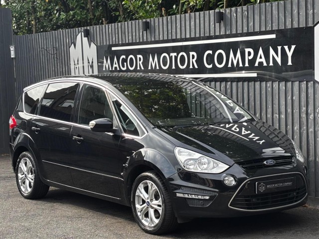 FORD S-MAX 2.0 TDCi Titanium Euro 5 5dr