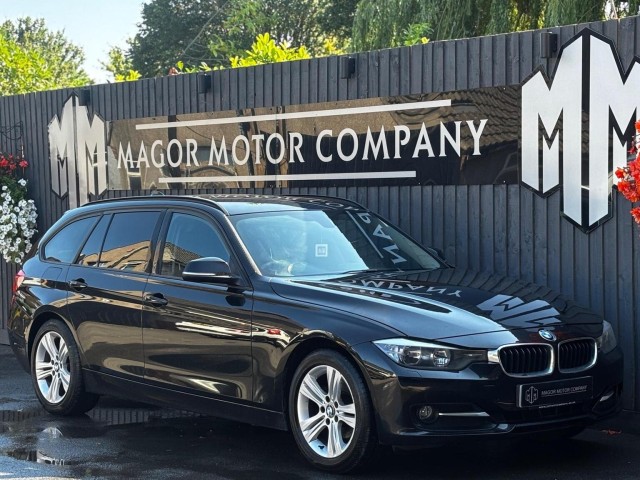 BMW 3 SERIES 2.0 318d Sport Touring Euro 5 (s/s) 5dr