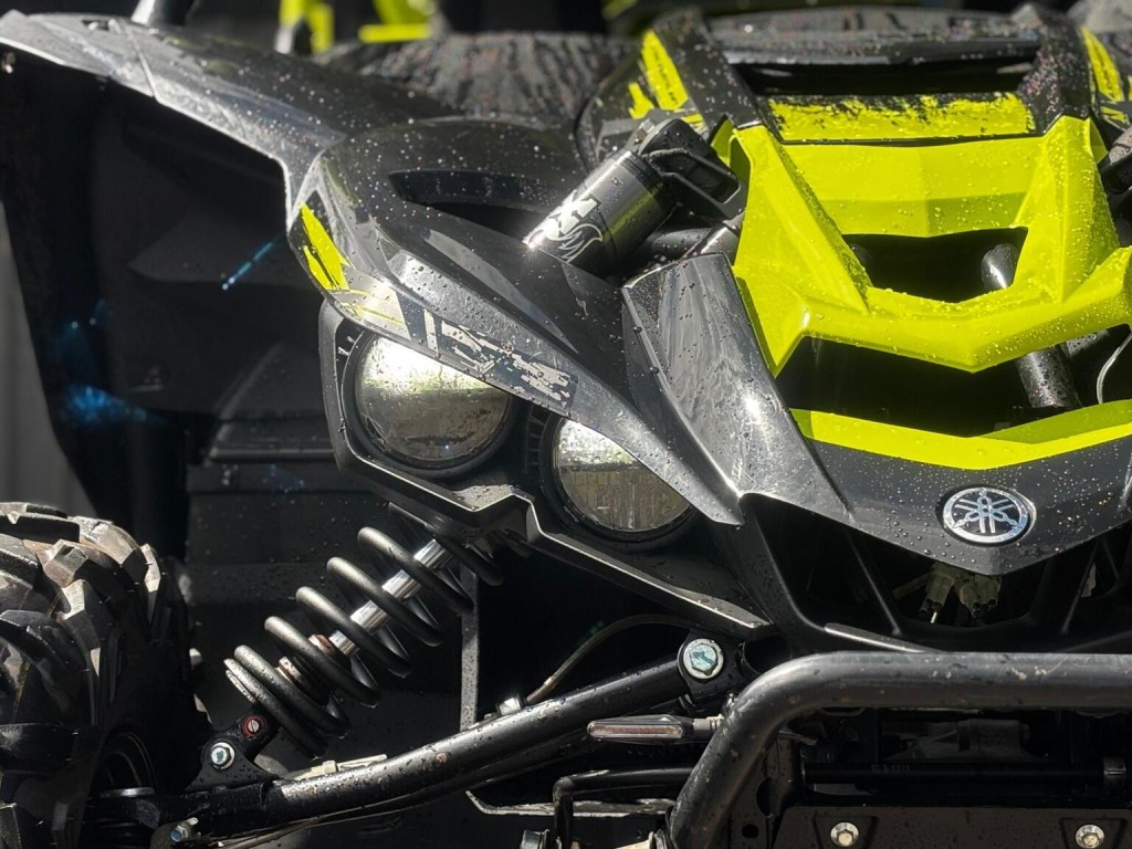 YAMAHA 