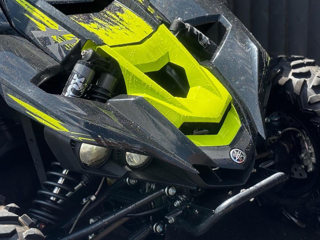 YAMAHA 