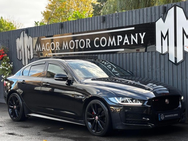 JAGUAR XE 2.0d R-Sport Auto Euro 6 (s/s) 4dr