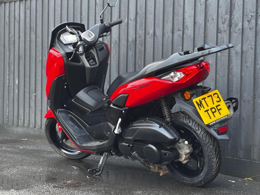 YAMAHA Nmax