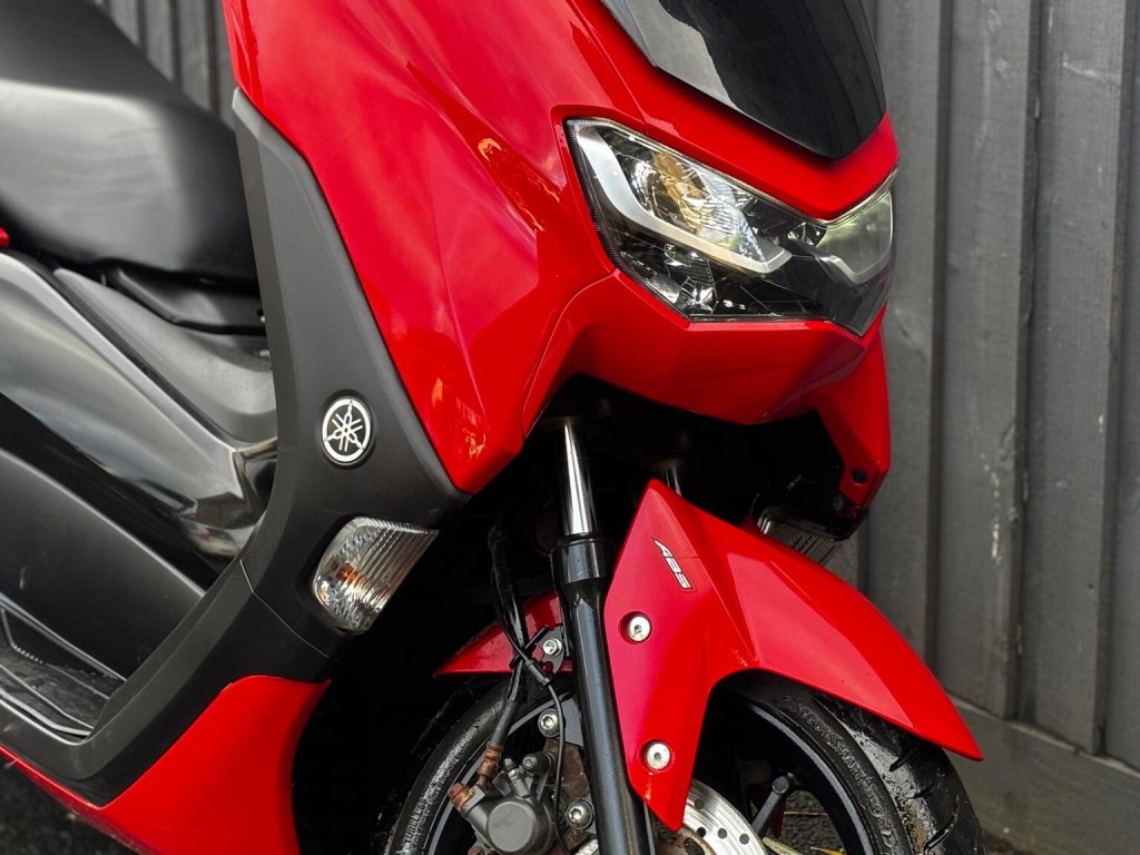 YAMAHA Nmax