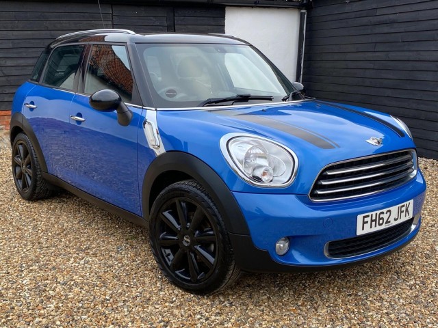 MINI COUNTRYMAN 1.6 Cooper Euro 5 (s/s) 5dr