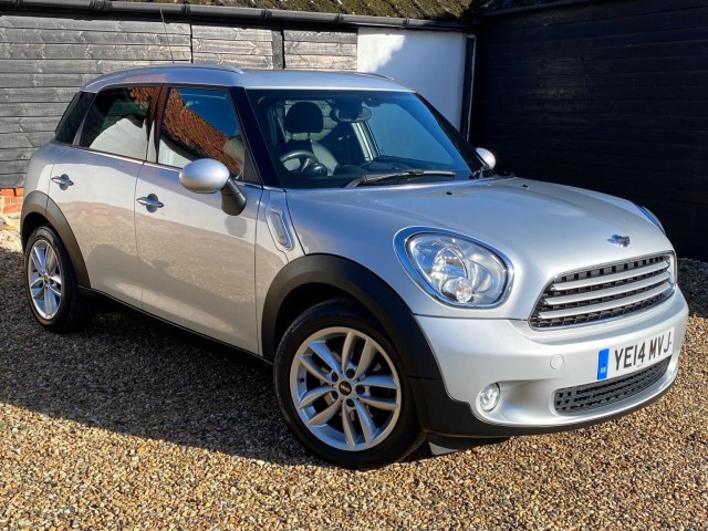 MINI COUNTRYMAN 1.6 Cooper D Business Edition Euro 5 (s/s) 5dr