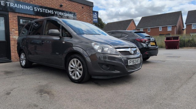 VAUXHALL ZAFIRA 1.6 16V Design