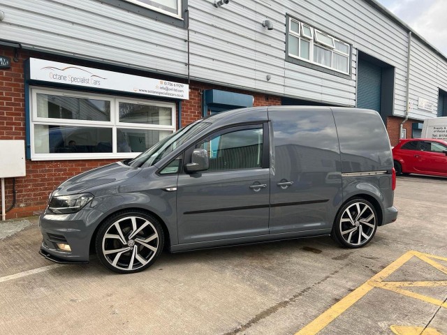VOLKSWAGEN CADDY