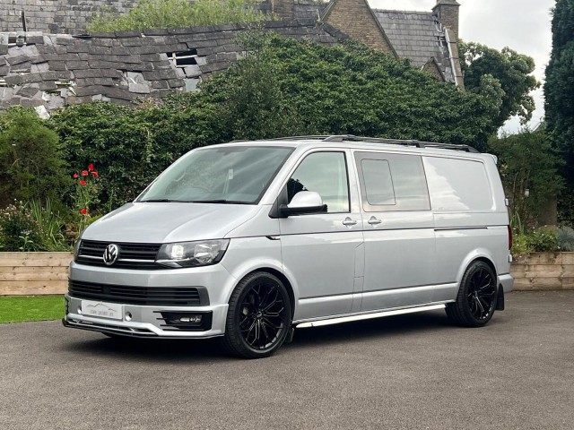 VOLKSWAGEN TRANSPORTER