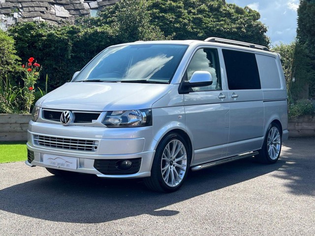 VOLKSWAGEN TRANSPORTER