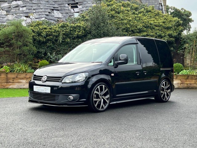 VOLKSWAGEN CADDY
