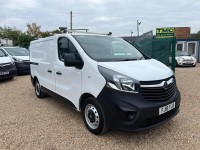 VAUXHALL VIVARO