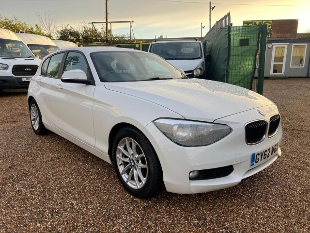 BMW 1 SERIES