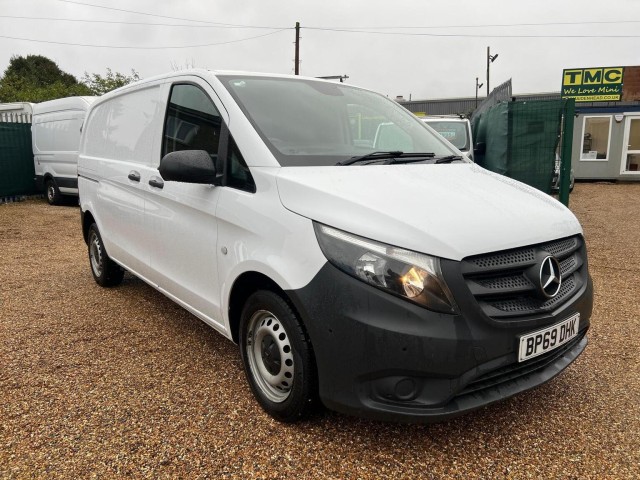 MERCEDES-BENZ VITO