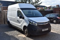 VAUXHALL VIVARO