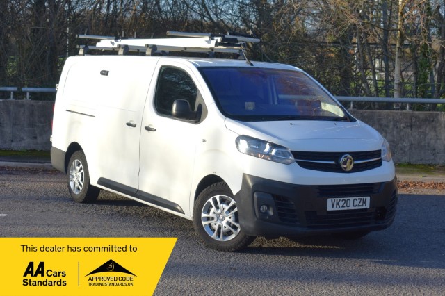 VAUXHALL VIVARO