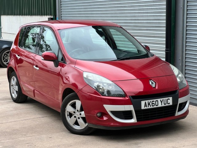 RENAULT SCENIC 1.5 dCi Dynamique TomTom