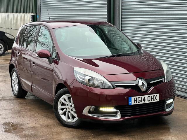 RENAULT SCENIC 1.5 Dynamique TomTom dCi 110 Stop & Start