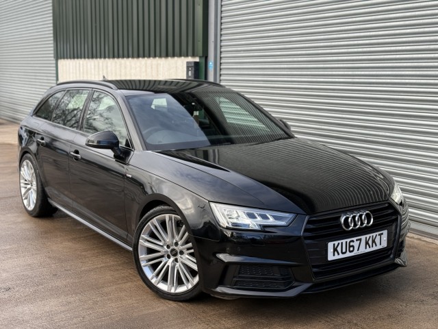 AUDI A4 AVANT 2.0 TDI S line