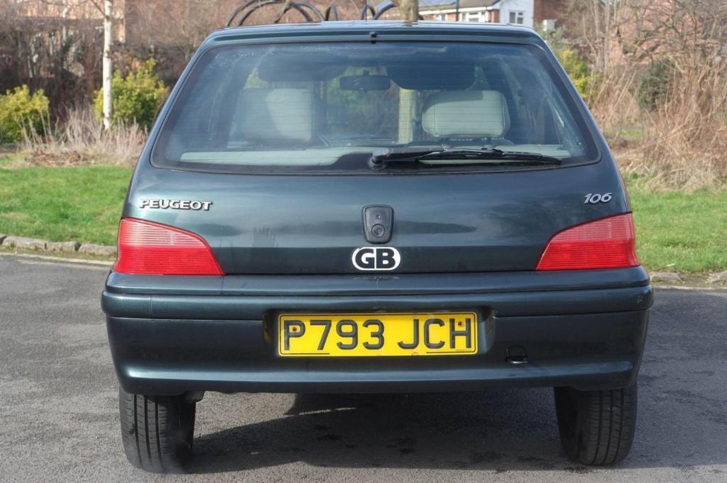 PEUGEOT 106