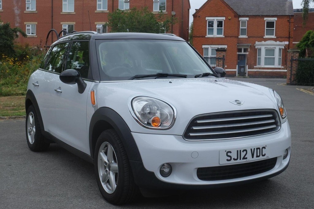 MINI COUNTRYMAN