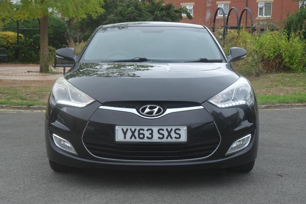 HYUNDAI VELOSTER