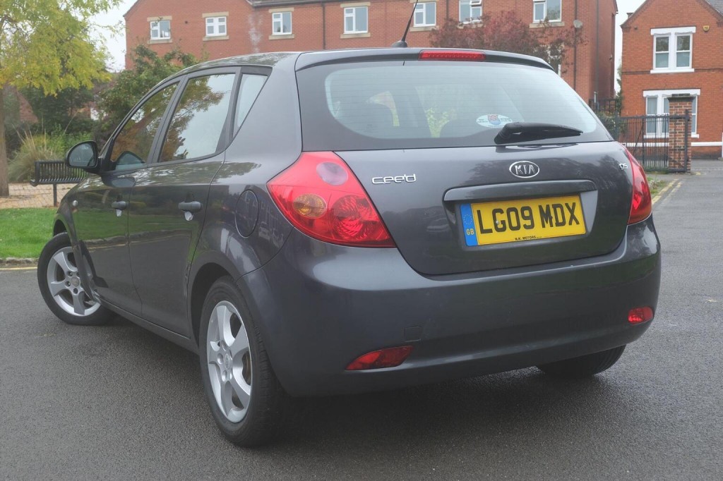 KIA CEED