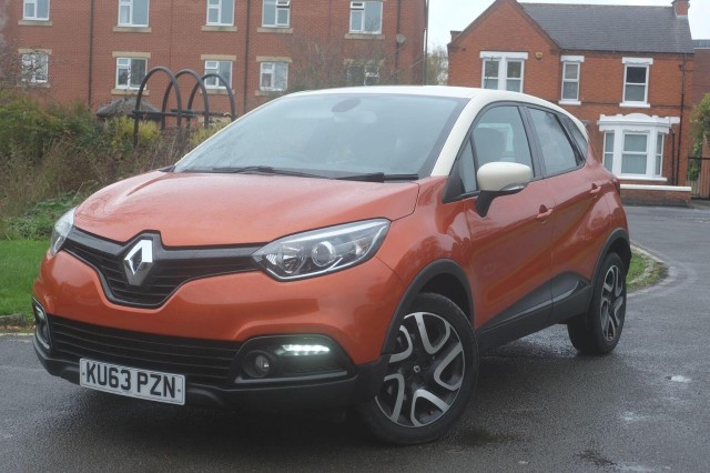 RENAULT CAPTUR