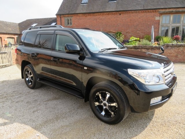 TOYOTA LAND CRUISER AXG 60TH 4.6 V8   (2011/11)