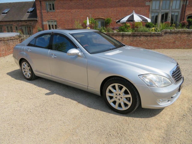 MERCEDES-BENZ S CLASS S550  V8 W221 (2007/57)