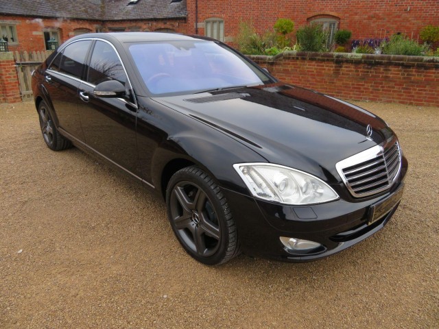MERCEDES-BENZ S CLASS S550  V8 W221 LWB (2007/07)