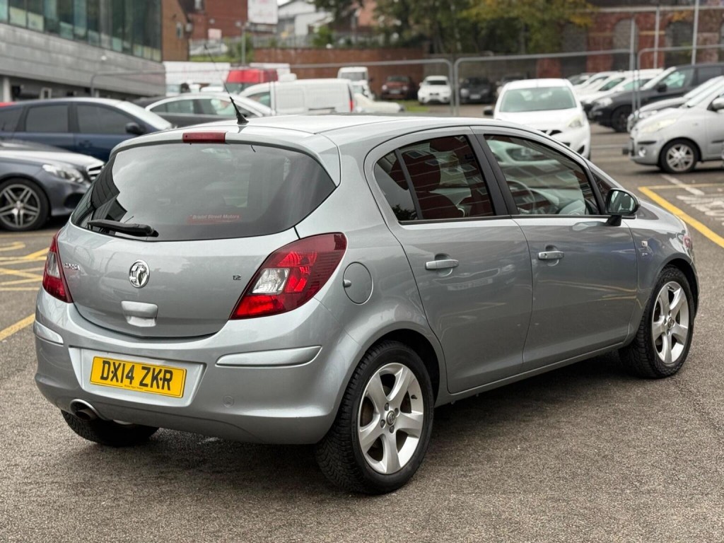 VAUXHALL CORSA