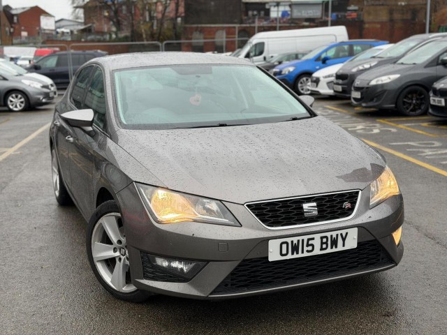SEAT LEON