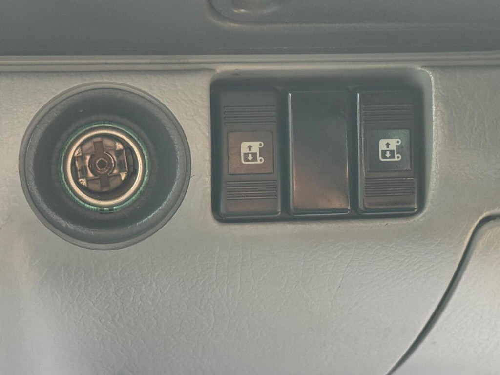 MAZDA BONGO