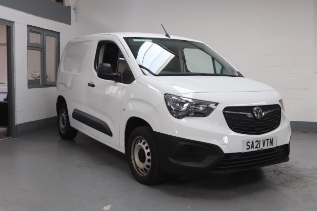 VAUXHALL COMBO