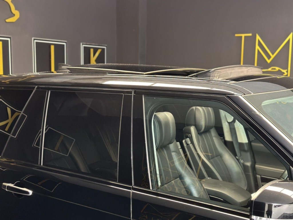 LAND ROVER RANGE ROVER