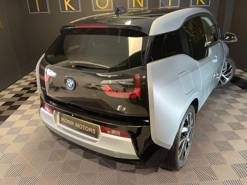 BMW I3