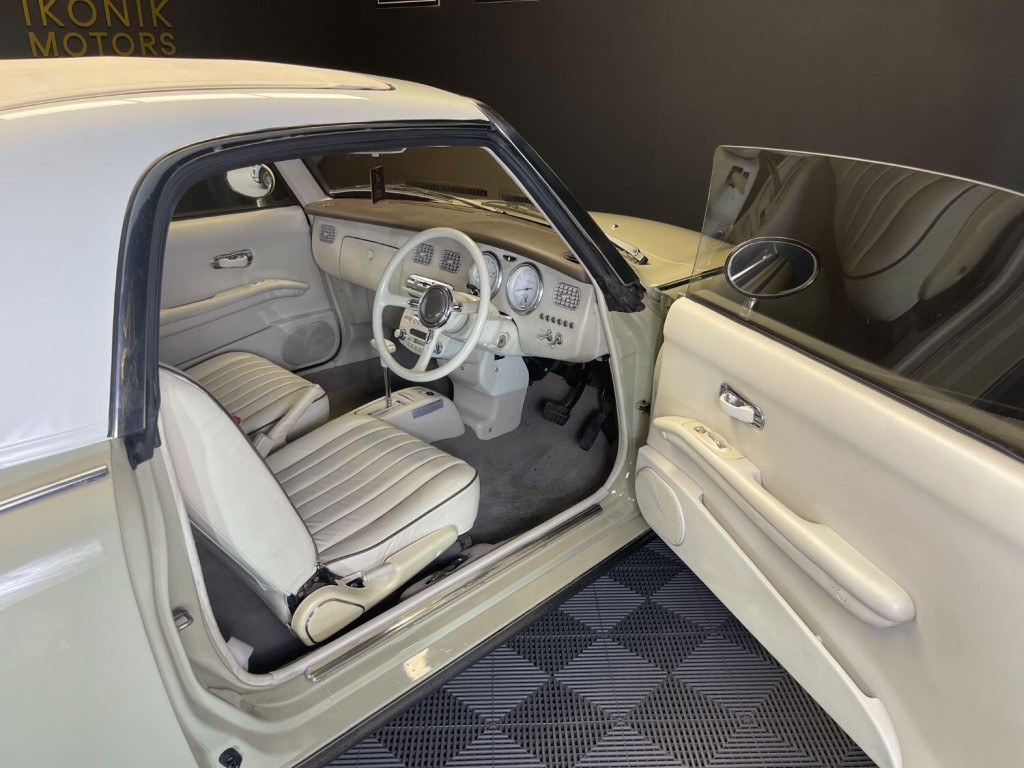 NISSAN FIGARO