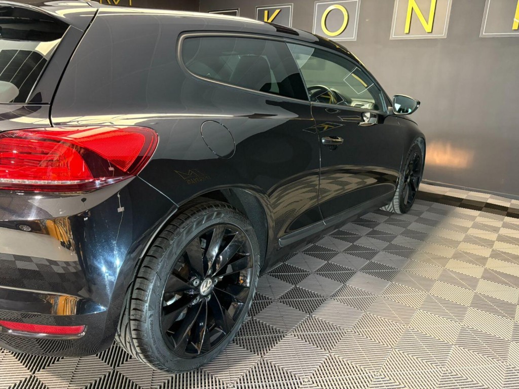 VOLKSWAGEN SCIROCCO