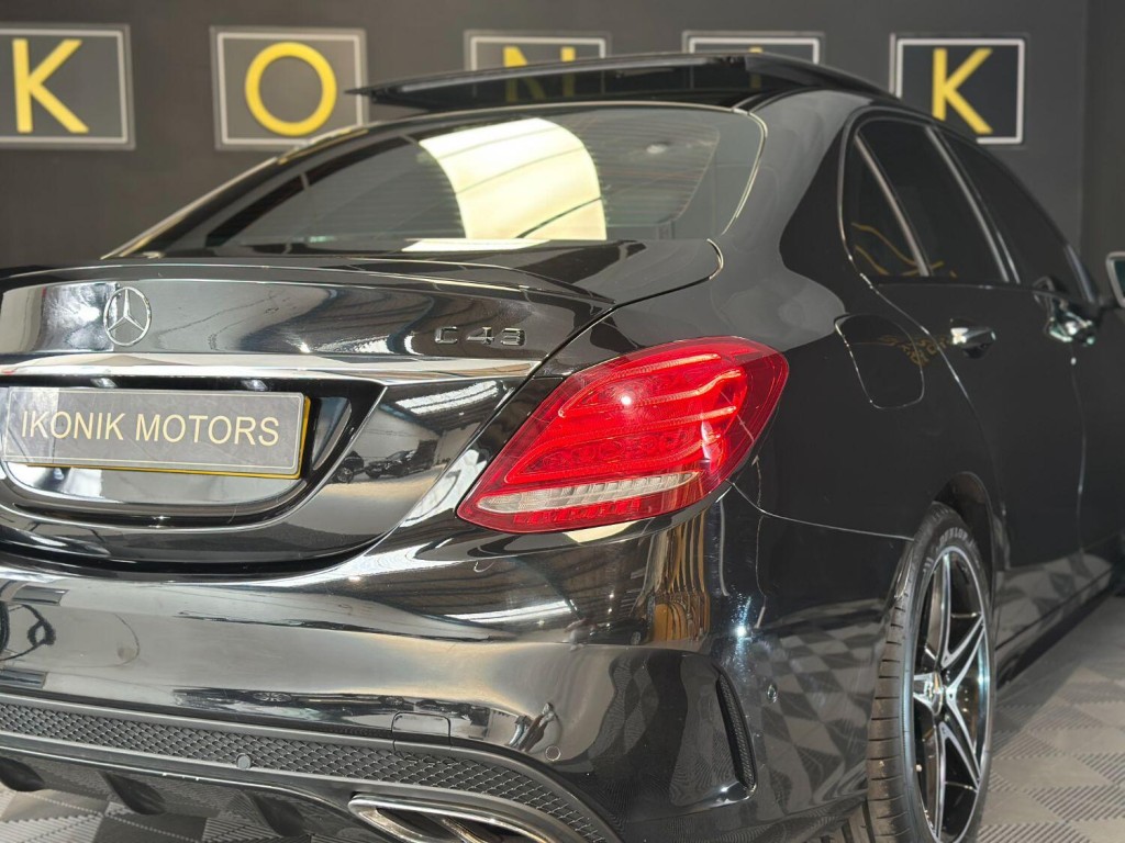 MERCEDES-BENZ C CLASS