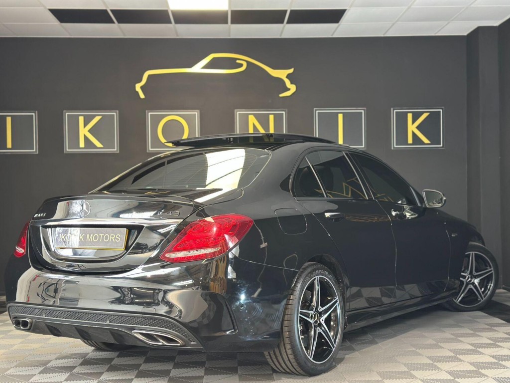 MERCEDES-BENZ C CLASS