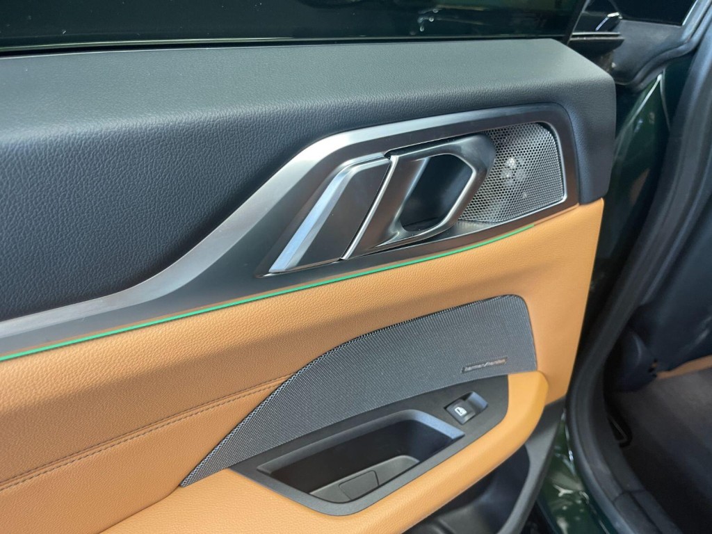 BMW I4