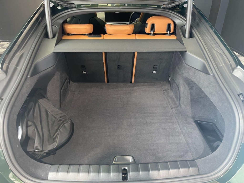 BMW I4