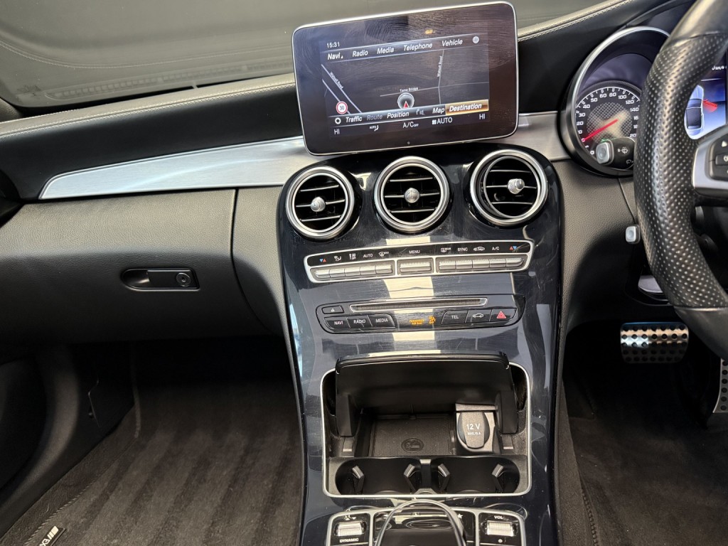 MERCEDES-BENZ C CLASS