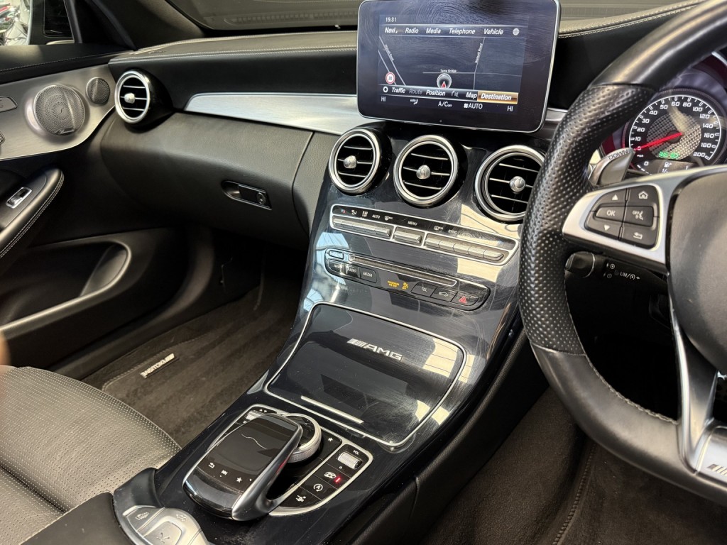 MERCEDES-BENZ C CLASS