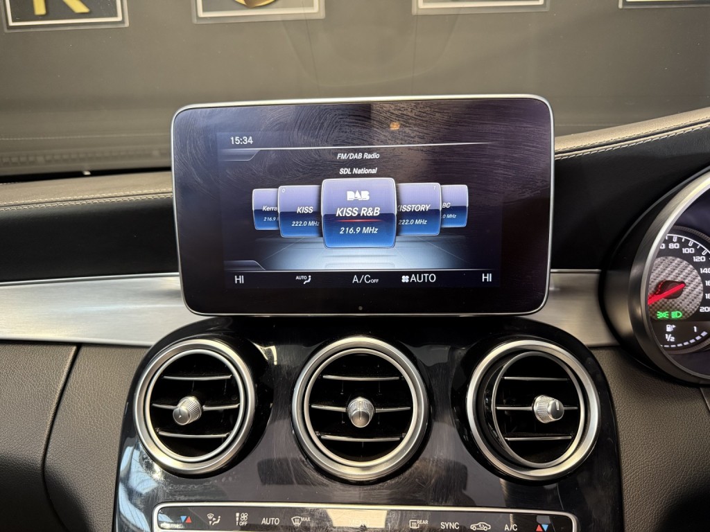 MERCEDES-BENZ C CLASS