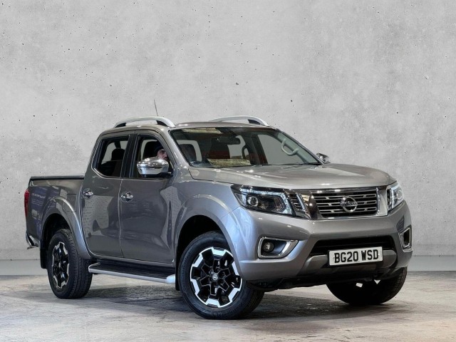 NISSAN NAVARA