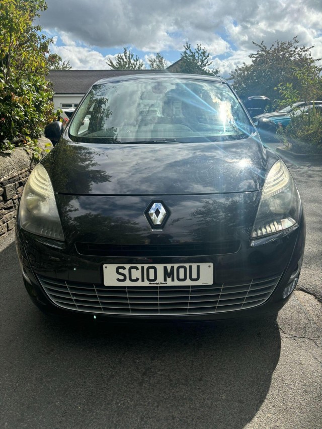 RENAULT GRAND SCENIC